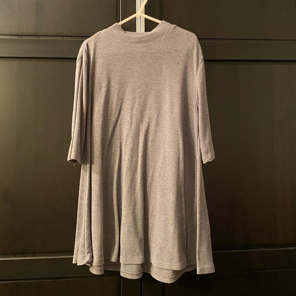 Gray shirt sixes xs